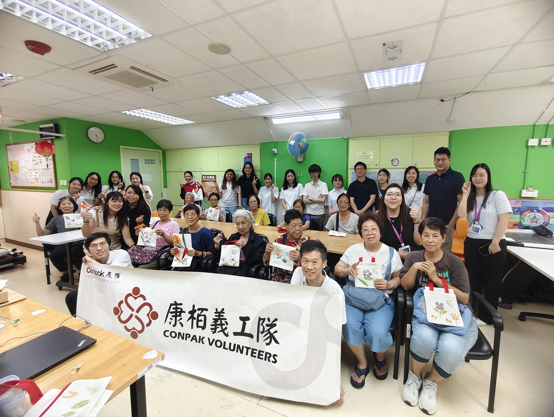 Creating Botanical Art and Sharing Joy with Seniors from H.K.S.K.H. Lady MacLehose Centre